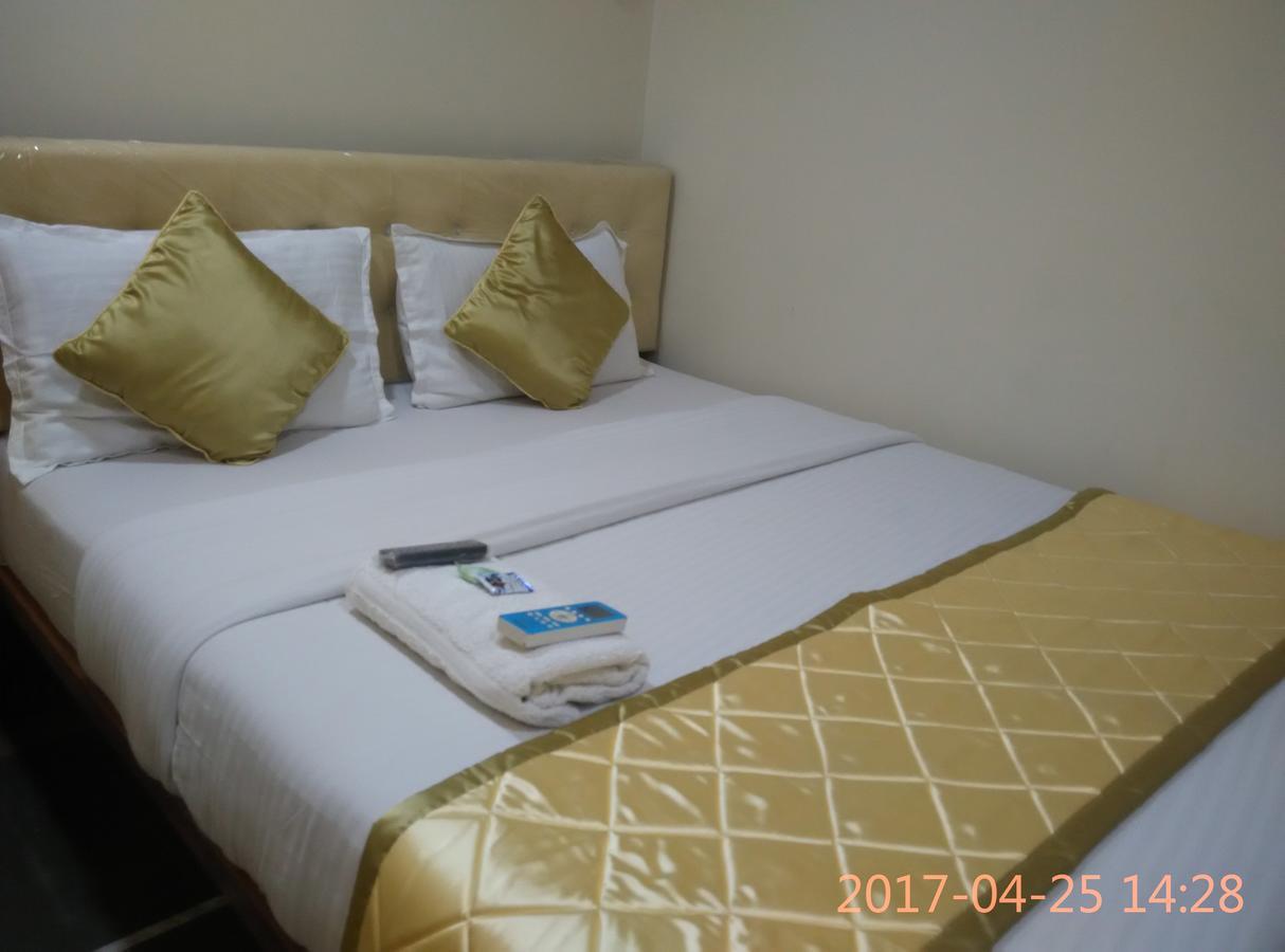Hotel Silver Castle 뭄바이 외부 사진