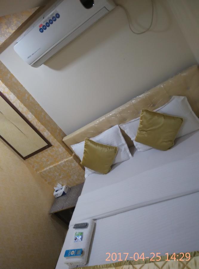 Hotel Silver Castle 뭄바이 외부 사진